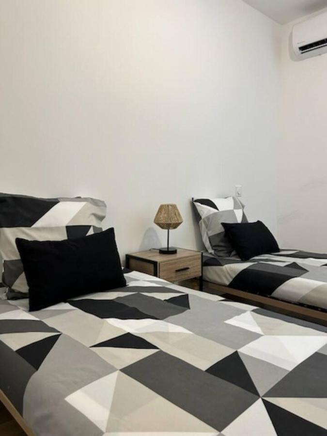 Appartement Jacuzzi Narbonne Luaran gambar